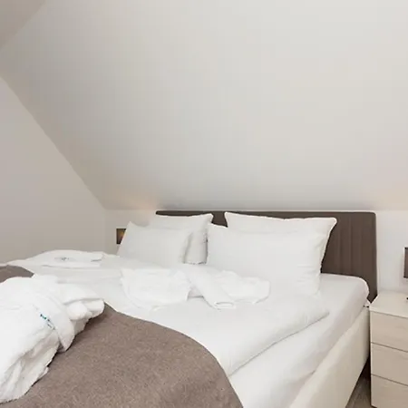 Daire Doppelhaeuser Zinglingsberg - Marianne Binz